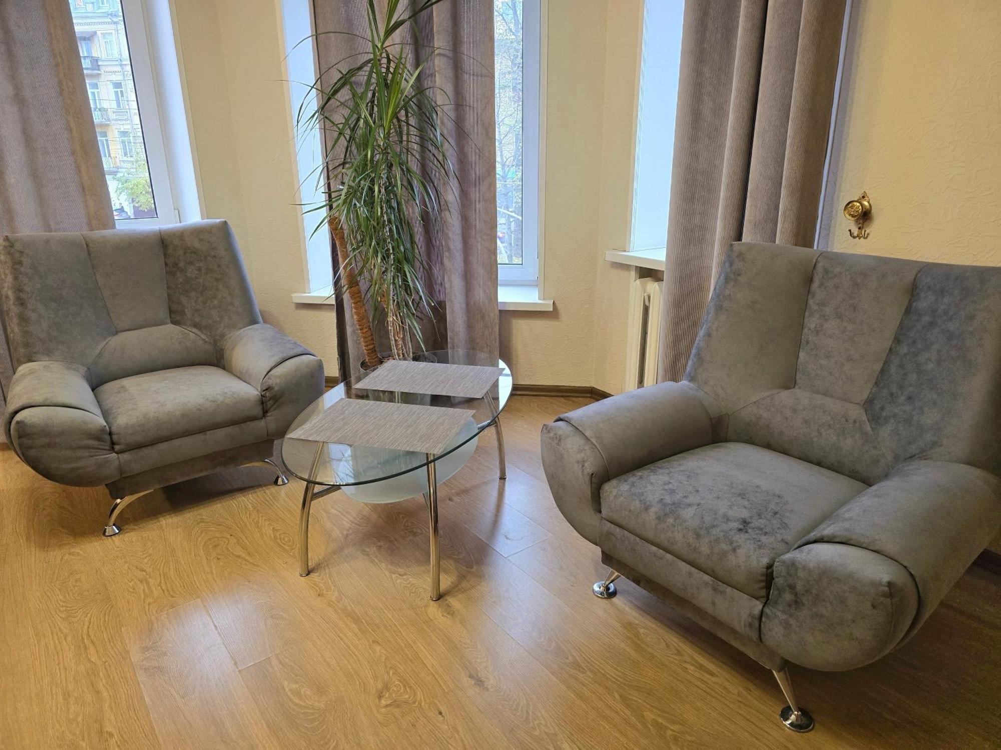Home Hotel Apartments On Kontraktova Ploshcha Kiev Esterno foto