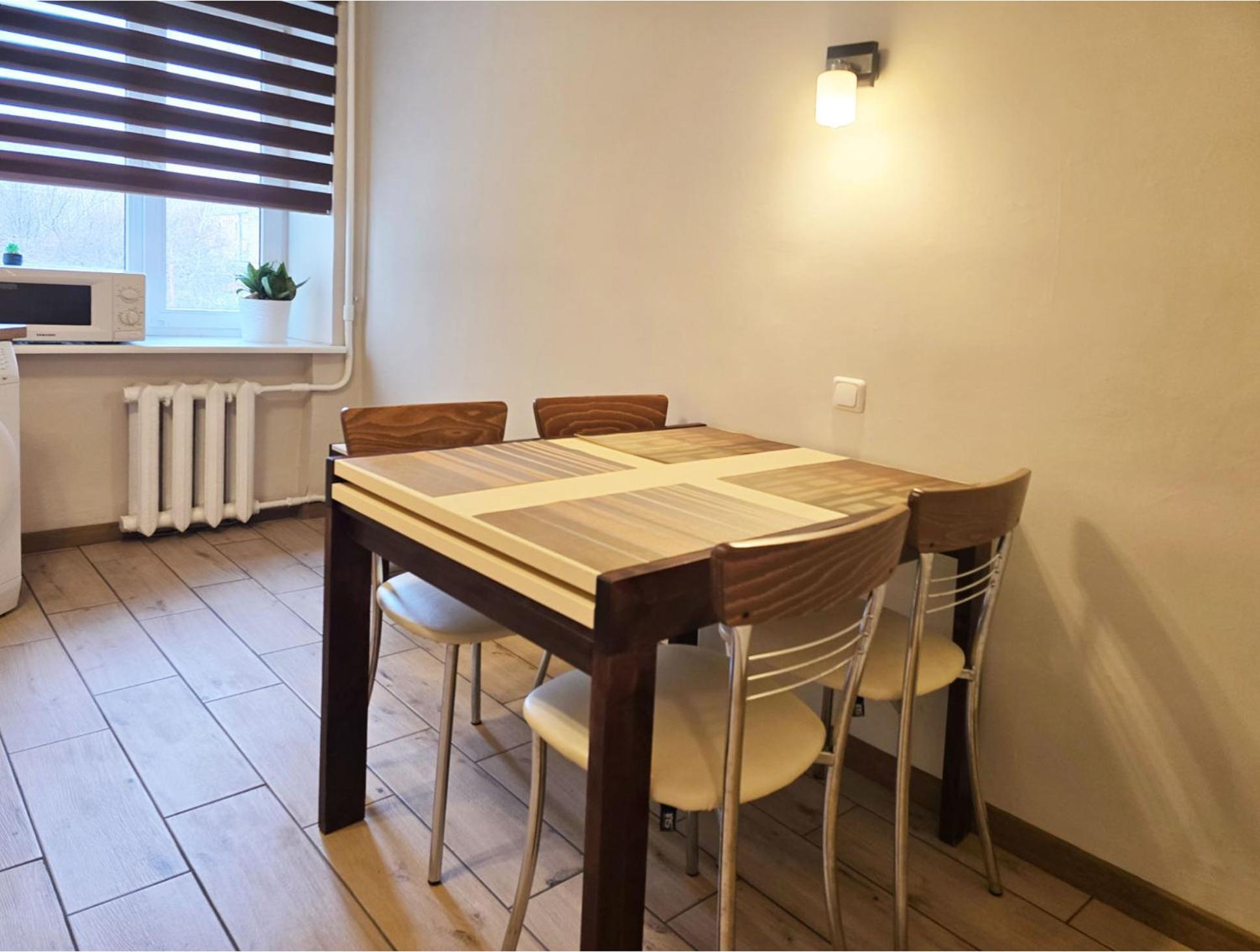 Home Hotel Apartments On Kontraktova Ploshcha Kiev Esterno foto