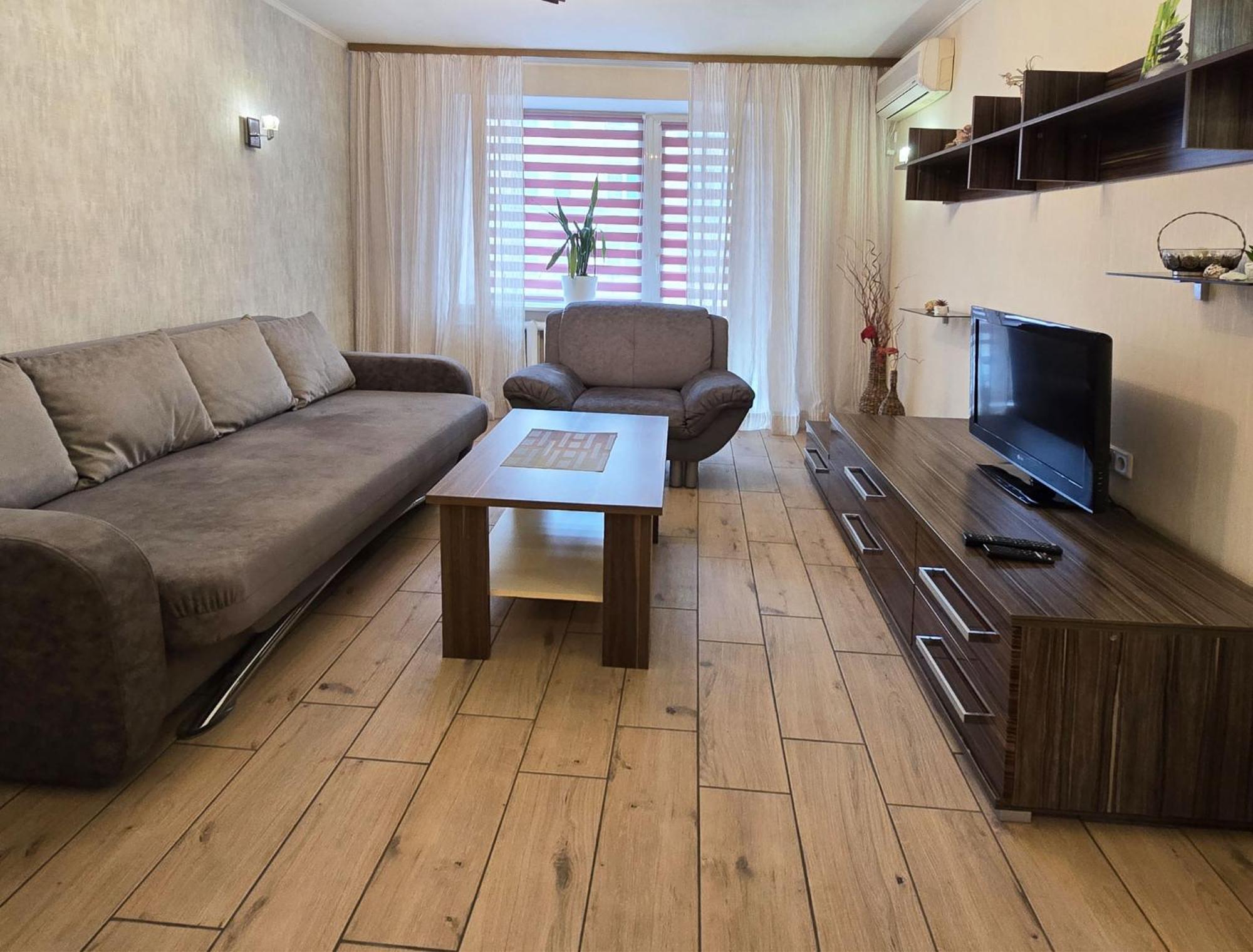 Home Hotel Apartments On Kontraktova Ploshcha Kiev Esterno foto